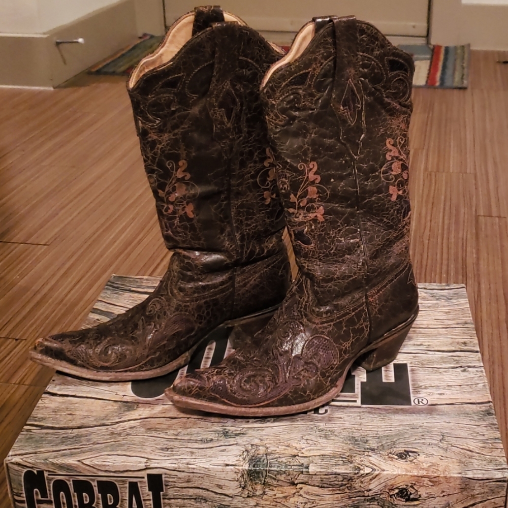 Corral Cowboy Boots